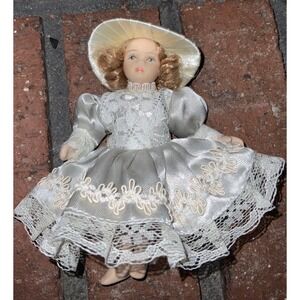 Schylling Vintage Style 4.5" Porcelain Doll White Satin Lace Dress Hat 2001
